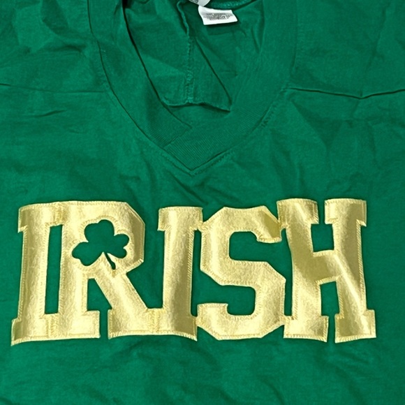 Irish Ireland St. Patrick's Day Shamrock Y2K Vintage Green Tshirt - Picture 2 of 4